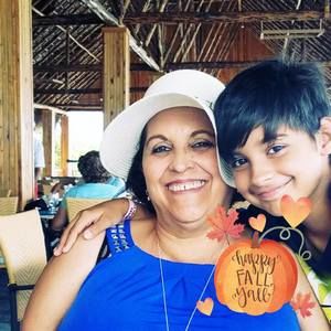 Meet your Posher, Marisol